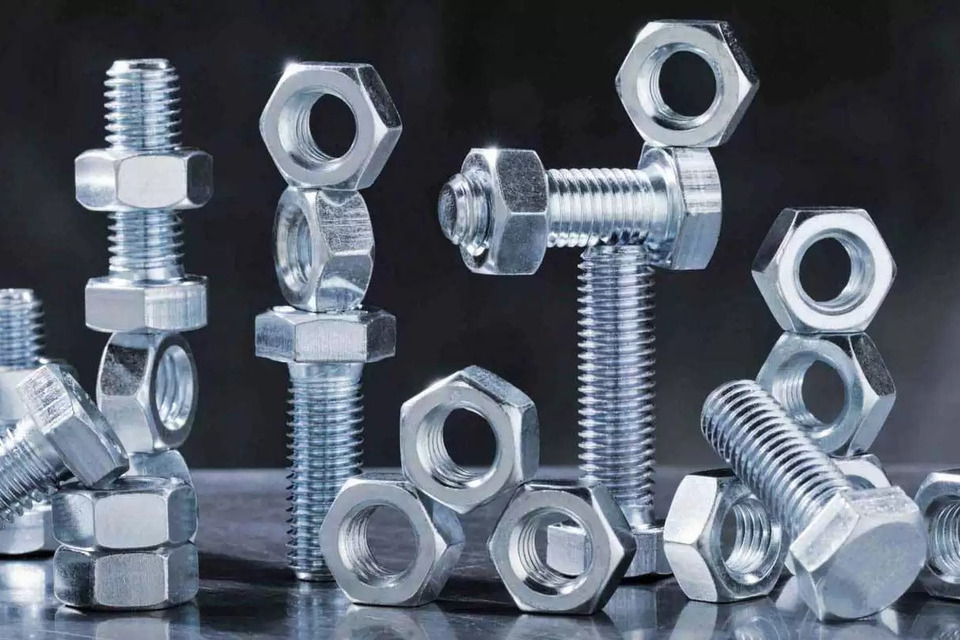 Why Stainless Steel is the Best Material for Aerospace Fasteners
